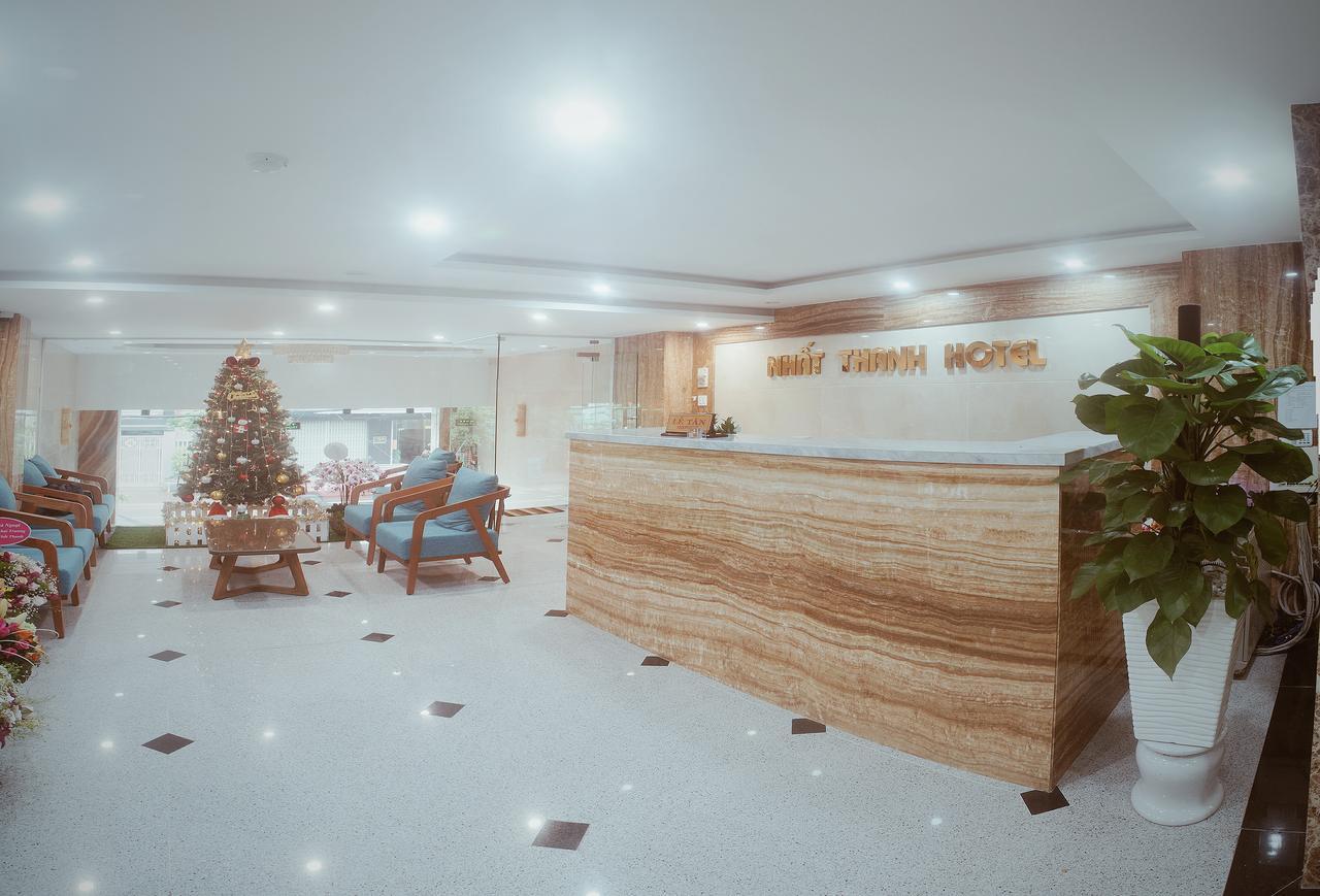 Hotel Nhat Thanh Quy Nhon Exteriör bild